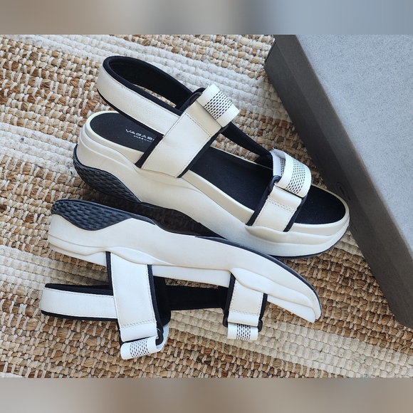 Vagabond Lori Strap Sandals Black & White - Picture 3 of 8